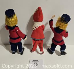 MaxSold Auction: Vintage Snow Dolls - London (Ontario, Canada) SELLER MANAGED Downsizing Online Auction - Sterling Street