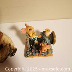 MaxSold Auction: 2 Cute Figurines Boyd's Bears and Cute Little Mice - Grimsby (Ontario, Canada) SELLER MANAGED Reseller Online Auction - Mountview Avenue
