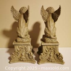 MaxSold Auction: 2 Winged Lions on Pedestals Statues? Bookends? - Grimsby (Ontario, Canada) SELLER MANAGED Reseller Online Auction - Mountview Avenue