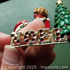 MaxSold Auction: 4 Christmas Brooches Pins Noel Christmas Tree Santa - Grimsby (Ontario, Canada) SELLER MANAGED Reseller Online Auction - Mountview Avenue