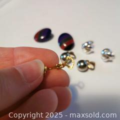 MaxSold Auction: 4 Sets of Retro Earrings Clipons - Grimsby (Ontario, Canada) SELLER MANAGED Reseller Online Auction - Mountview Avenue