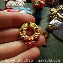 MaxSold Auction: 6 Christmas Brooches Pins Drummer Boy Snowman  - Grimsby (Ontario, Canada) SELLER MANAGED Reseller Online Auction - Mountview Avenue