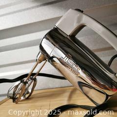 MaxSold Auction: Hamilton Beach Mixette Hand Mixer Vintage - Grimsby (Ontario, Canada) SELLER MANAGED Reseller Online Auction - Mountview Avenue