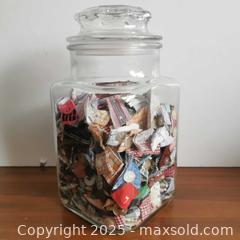 MaxSold Auction: Large Glass Jar filled with Buttons/Fabric Scraps - Grimsby (Ontario, Canada) SELLER MANAGED Reseller Online Auction - Mountview Avenue
