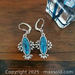 MaxSold Auction: Mixed Lot Earrings Sarah Coventry Pendant Ornament - Grimsby (Ontario, Canada) SELLER MANAGED Reseller Online Auction - Mountview Avenue