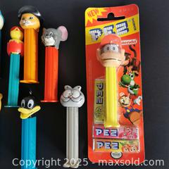 MaxSold Auction: Mixed Lot of 9 Pez Dispensers including One in Packaging - Grimsby (Ontario, Canada) SELLER MANAGED Reseller Online Auction - Mountview Avenue