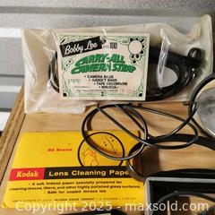 MaxSold Auction: Mixed Lot of Vintage Camera Stuff - Grimsby (Ontario, Canada) SELLER MANAGED Reseller Online Auction - Mountview Avenue