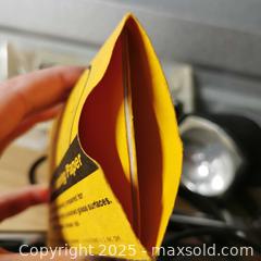 MaxSold Auction: Mixed Lot of Vintage Camera Stuff - Grimsby (Ontario, Canada) SELLER MANAGED Reseller Online Auction - Mountview Avenue