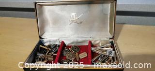 MaxSold Auction: Mixed Set of Cufflinks and Tie Clips - Grimsby (Ontario, Canada) SELLER MANAGED Reseller Online Auction - Mountview Avenue