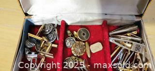 MaxSold Auction: Mixed Set of Cufflinks and Tie Clips - Grimsby (Ontario, Canada) SELLER MANAGED Reseller Online Auction - Mountview Avenue