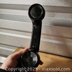 MaxSold Auction: Motorola StarTAC flip phone and Corded Handset - Grimsby (Ontario, Canada) SELLER MANAGED Reseller Online Auction - Mountview Avenue