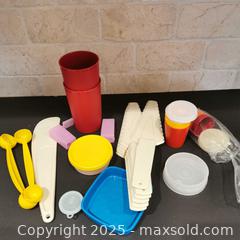 MaxSold Auction: Retro Tupperware Mixed Lot - Grimsby (Ontario, Canada) SELLER MANAGED Reseller Online Auction - Mountview Avenue