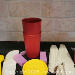 MaxSold Auction: Retro Tupperware Mixed Lot - Grimsby (Ontario, Canada) SELLER MANAGED Reseller Online Auction - Mountview Avenue