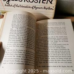 MaxSold Auction: Return of Hyman Kaplan by Leo Rosten, 2 Versions including Large Print - Grimsby (Ontario, Canada) SELLER MANAGED Reseller Online Auction - Mountview Avenue