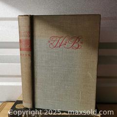 MaxSold Auction: Set of 4 Vintage/Antique Books Stack Decor - Grimsby (Ontario, Canada) SELLER MANAGED Reseller Online Auction - Mountview Avenue