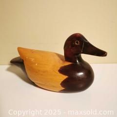MaxSold Auction: Wood Carved Duck 6&#34; Length - Grimsby (Ontario, Canada) SELLER MANAGED Reseller Online Auction - Mountview Avenue