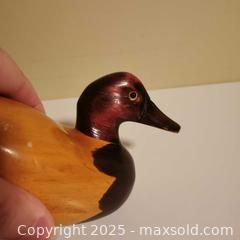 MaxSold Auction: Wood Carved Duck 6&#34; Length - Grimsby (Ontario, Canada) SELLER MANAGED Reseller Online Auction - Mountview Avenue