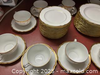 MaxSold Auction: Robert Haviland and C. Parlon Limoges Porcelain Dishes - Pickering (Ontario, Canada) SELLER MANAGED Reseller Online Auction - Old Brock Road