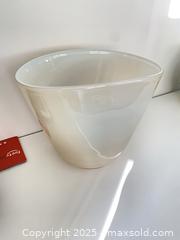 MaxSold Auction: Blown glass bowl - Toronto (Ontario, Canada) SELLER MANAGED Estate Sale Online Auction - Tweedsmuir Avenue (CONDO)