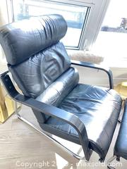 MaxSold Auction: Reading chair - Toronto (Ontario, Canada) SELLER MANAGED Estate Sale Online Auction - Tweedsmuir Avenue (CONDO)