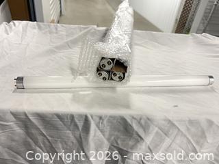 MaxSold Auction: 48in G13 Bi-Pin Fluorescent/LED Replacement Tubes, Set of 4 - Toronto (Ontario, Canada) SELLER MANAGED Downsizing Online Auction - Duncan Mills Road (STORAGE)