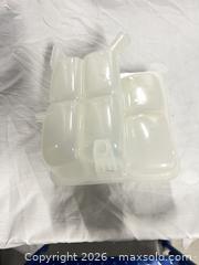 MaxSold Auction: Translucent Coolant Expansion/Overflow Reservoir Tank - Toronto (Ontario, Canada) SELLER MANAGED Downsizing Online Auction - Duncan Mills Road (STORAGE)