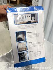 MaxSold Auction: White Adjustable Swing-Arm Desk Lamp with Table Base or Clamp - Toronto (Ontario, Canada) SELLER MANAGED Downsizing Online Auction - Duncan Mills Road (STORAGE)