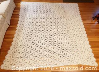 MaxSold Auction: Antique Handmade Bedspread - Stoughton (Massachusetts, USA) SELLER MANAGED Downsizing Online Auction - West Street