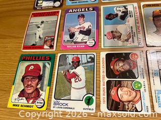 MaxSold Auction: Baseball Cards - Vintage Stars & HOF Lot - Topps  - Stoughton (Massachusetts, USA) SELLER MANAGED Downsizing Online Auction - West Street
