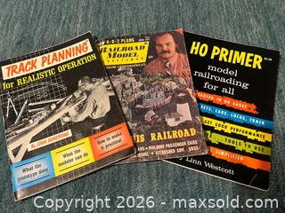 MaxSold Auction: Vintage Model Railroading Trains Book Magazine Lot  - Stoughton (Massachusetts, USA) SELLER MANAGED Downsizing Online Auction - West Street