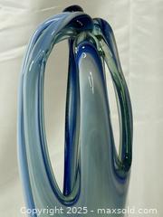 MaxSold Auction: Vintage Murano Style Art Glass Vase - Menlo Park (California, USA) SELLER MANAGED Downsizing Online Auction - Henderson Place