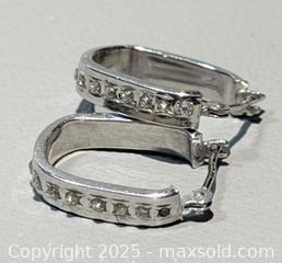 MaxSold Auction: 14K White Gold Earring - Marked  - Toronto (Ontario, Canada) PARTNER MANAGED Reseller Online Auction - Queen Street West.