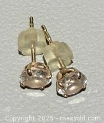 MaxSold Auction: 14K Yellow Gold Stud Earrings &#38; 14K Yellow Gold A Single Earring - Marked  - Toronto (Ontario, Canada) PARTNER MANAGED Reseller Online Auction - Queen Street West.