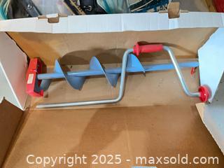 MaxSold Auction: Ice CV Fishing Lot - Prince Edward (Ontario, Canada) PARTNER MANAGED Downsizing Online Auction - Conger Drive