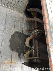 MaxSold Auction: Murray Select Snowblower - Prince Edward (Ontario, Canada) PARTNER MANAGED Downsizing Online Auction - Conger Drive