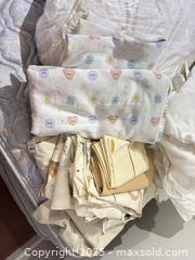 MaxSold Auction: Comforter Set with Sheets, Pillowcases, Pillows &#38; Fabric Basket - Mississauga (Ontario, Canada) Estate Sale Online Auction - Captain Court