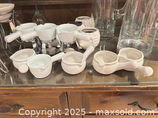 MaxSold Auction: Mixed Ceramic Serving Pieces, Glassware, Oil Lamps Lot B - Mississauga (Ontario, Canada) Estate Sale Online Auction - Captain Court