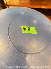 MaxSold Auction: Pilates / Exercise Stability Balls B - Mississauga (Ontario, Canada) Estate Sale Online Auction - Captain Court