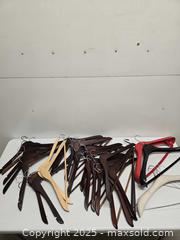 MaxSold Auction: Large Lot of Mixed Wooden &#38; Plastic Hangers - Vancouver (British Columbia, Canada) SELLER MANAGED Reseller Online Auction - East 7th Avenue (STORAGE)