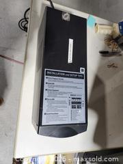 MaxSold Auction: Apc smart ups 750 - Upper Moreland Township (Pennsylvania, USA) SELLER MANAGED Charity/Fundraising Online Auction - Davisville Road