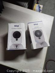 MaxSold Auction: Blue by adt wireless outdoor cameras - Upper Moreland Township (Pennsylvania, USA) SELLER MANAGED Charity/Fundraising Online Auction - Davisville Road