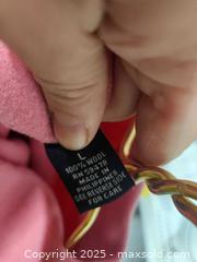 MaxSold Auction: Carole little coat - Upper Moreland Township (Pennsylvania, USA) SELLER MANAGED Charity/Fundraising Online Auction - Davisville Road