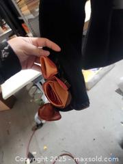 MaxSold Auction: Covelo art to wear women's jacket. - Upper Moreland Township (Pennsylvania, USA) SELLER MANAGED Charity/Fundraising Online Auction - Davisville Road