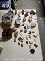 MaxSold Auction: Crystal/mineral collection - Upper Moreland Township (Pennsylvania, USA) SELLER MANAGED Charity/Fundraising Online Auction - Davisville Road