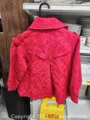 MaxSold Auction: Dizzy dizziness patterned coat - Upper Moreland Township (Pennsylvania, USA) SELLER MANAGED Charity/Fundraising Online Auction - Davisville Road