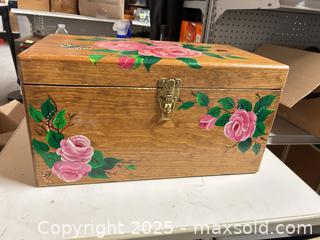 MaxSold Auction: Hand painted box - Upper Moreland Township (Pennsylvania, USA) SELLER MANAGED Charity/Fundraising Online Auction - Davisville Road