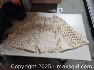 MaxSold Auction: Knit/crochet style blouse by instyle1 - Upper Moreland Township (Pennsylvania, USA) SELLER MANAGED Charity/Fundraising Online Auction - Davisville Road