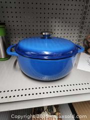 MaxSold Auction: Lodge 6 qt enameled cast iron pot - Upper Moreland Township (Pennsylvania, USA) SELLER MANAGED Charity/Fundraising Online Auction - Davisville Road