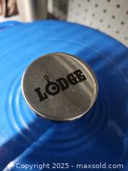 MaxSold Auction: Lodge 6 qt enameled cast iron pot - Upper Moreland Township (Pennsylvania, USA) SELLER MANAGED Charity/Fundraising Online Auction - Davisville Road