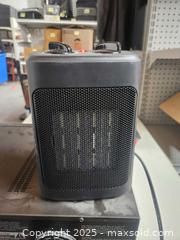 MaxSold Auction: Mainstays fan forced space heater  - Upper Moreland Township (Pennsylvania, USA) SELLER MANAGED Charity/Fundraising Online Auction - Davisville Road